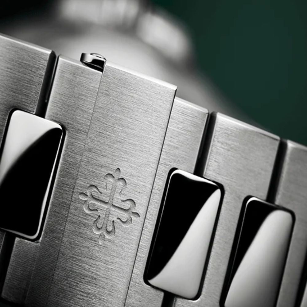 Patek Philippe Nautilus 5711/1A-014 "Olive Green"